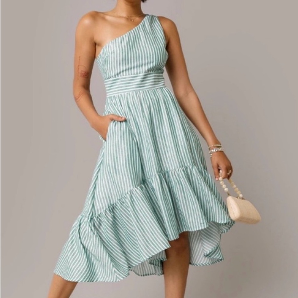 Striped One-Shoulder Striped Dress
